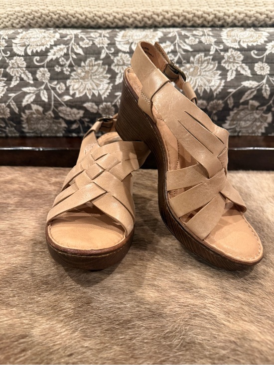 Born Shoes - Born Womens Crevalle Leather Slingbacks Heel Sandals